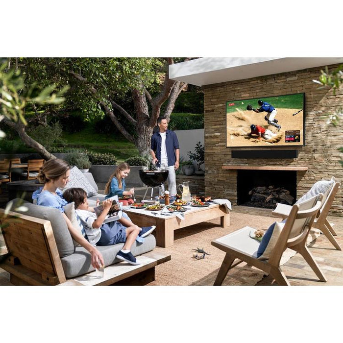 Samsung QN75LST7TAFXZA | Téléviseur intelligent extérieur QLED 75” The Terrace - Résistant aux intempéries - 4K Ultra HD - HDR-SONXPLUS St-Jean